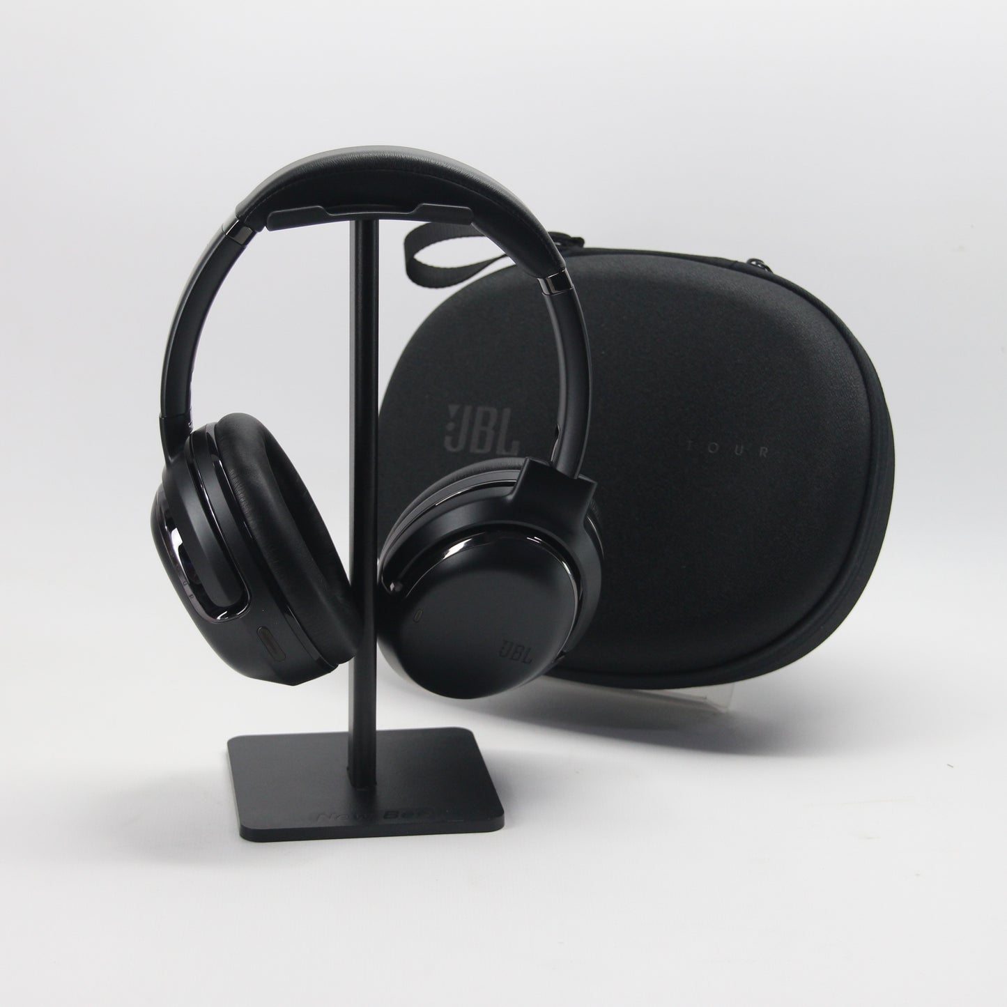 JBL Tour One M2