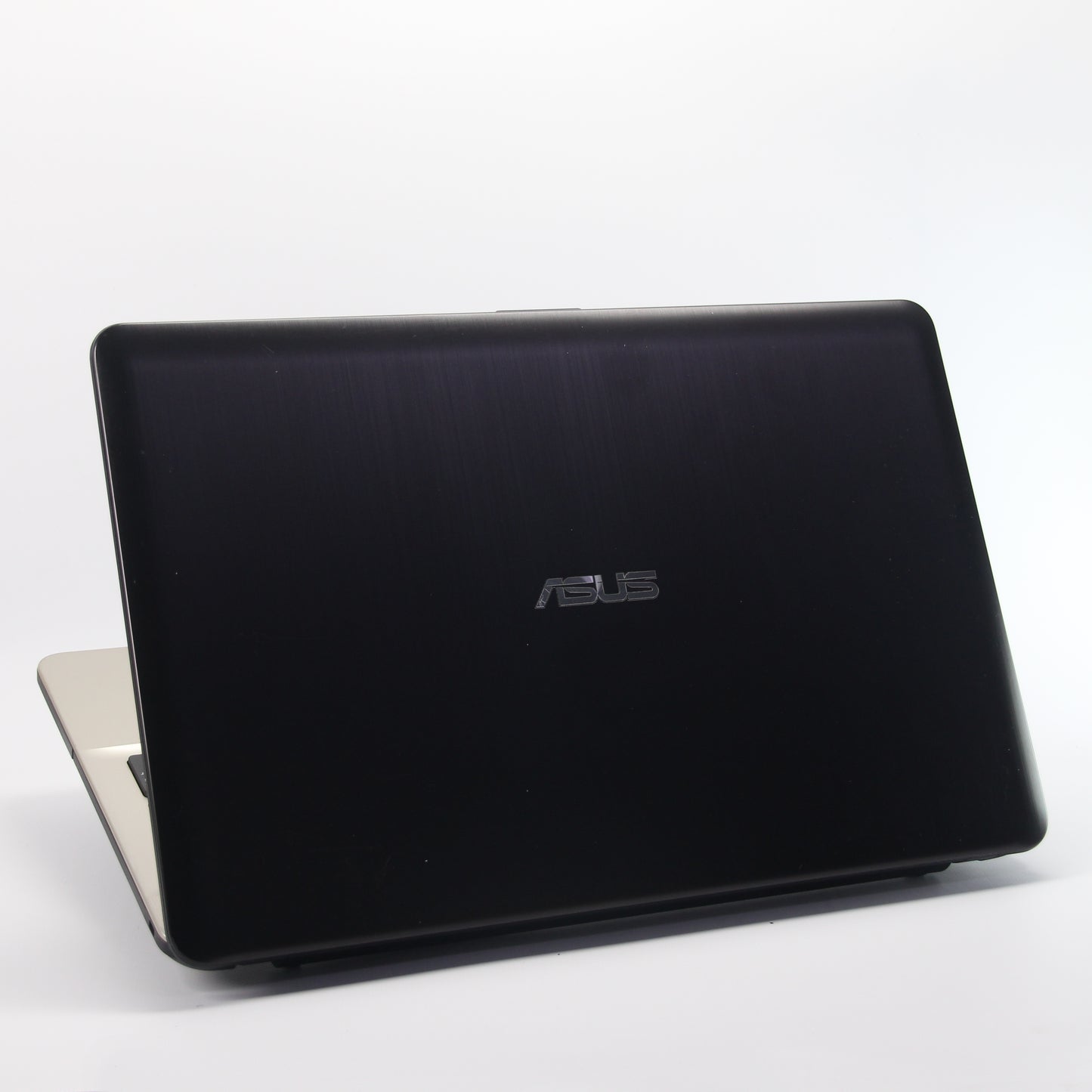 ASUS - Intel i3-7100U- 128 Gb SSD / 4 Gb RAM