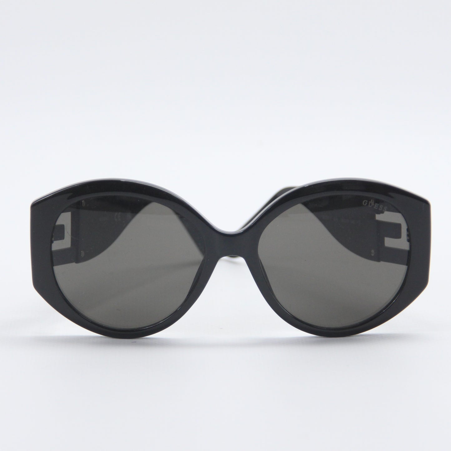 Guess GU7917