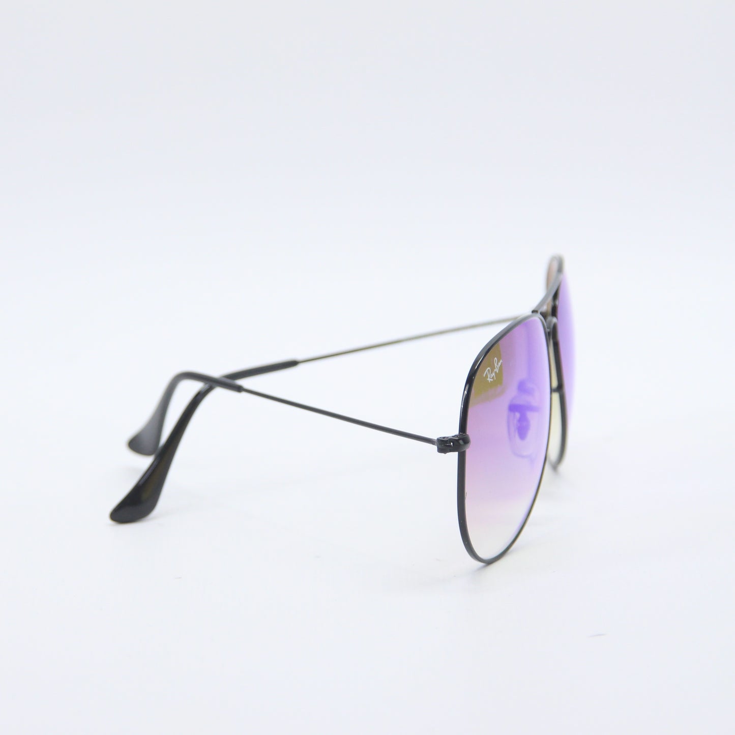 Ray-Ban RB3025
