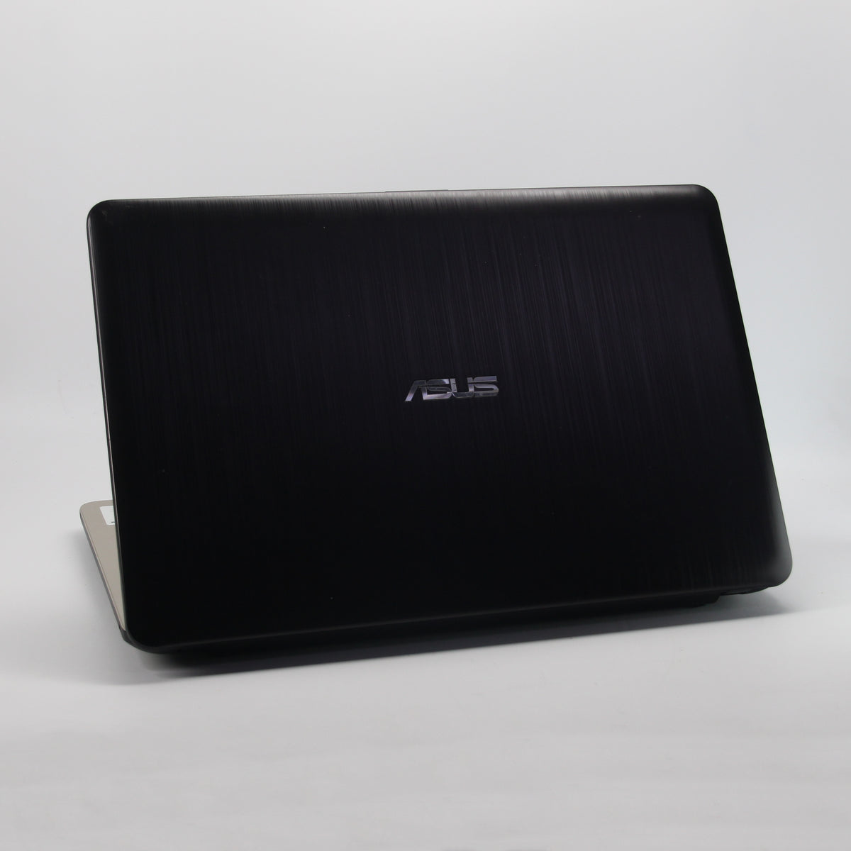 ASUS X540U - Intel Pentium 4417U - 128 Gb SSD / 4 Gb RAM