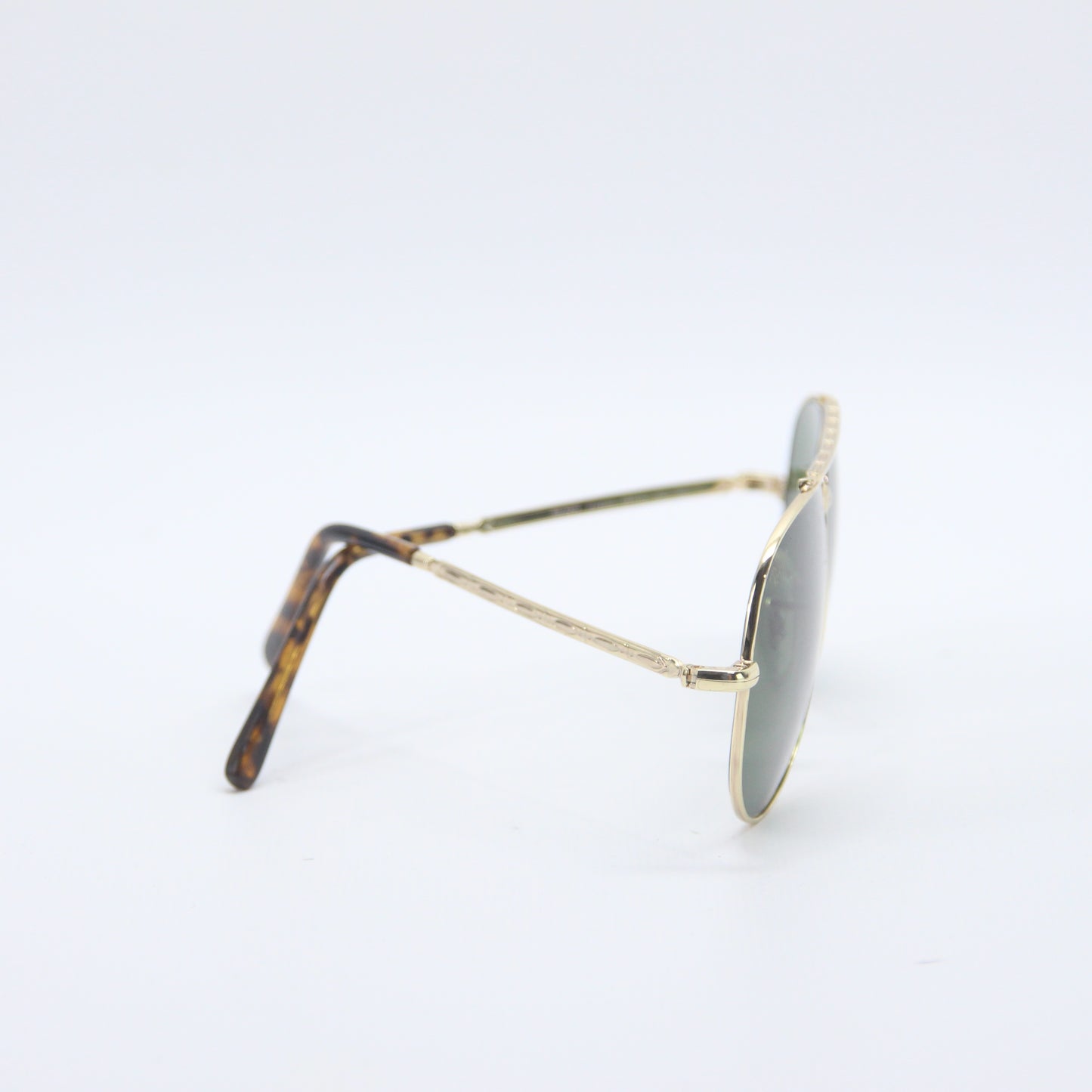 Ray-Ban RB362