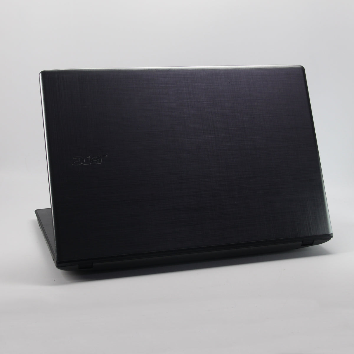Acer - Intel i3-6006U - 512 Gb SSD / 4 Gb RAM