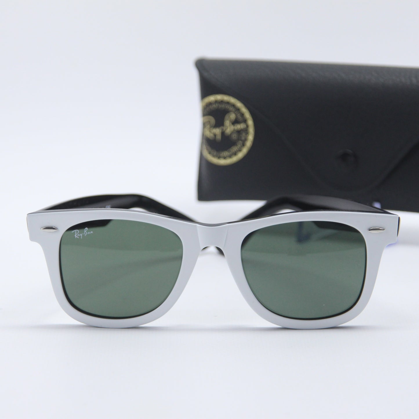 Ray-Ban RB2140