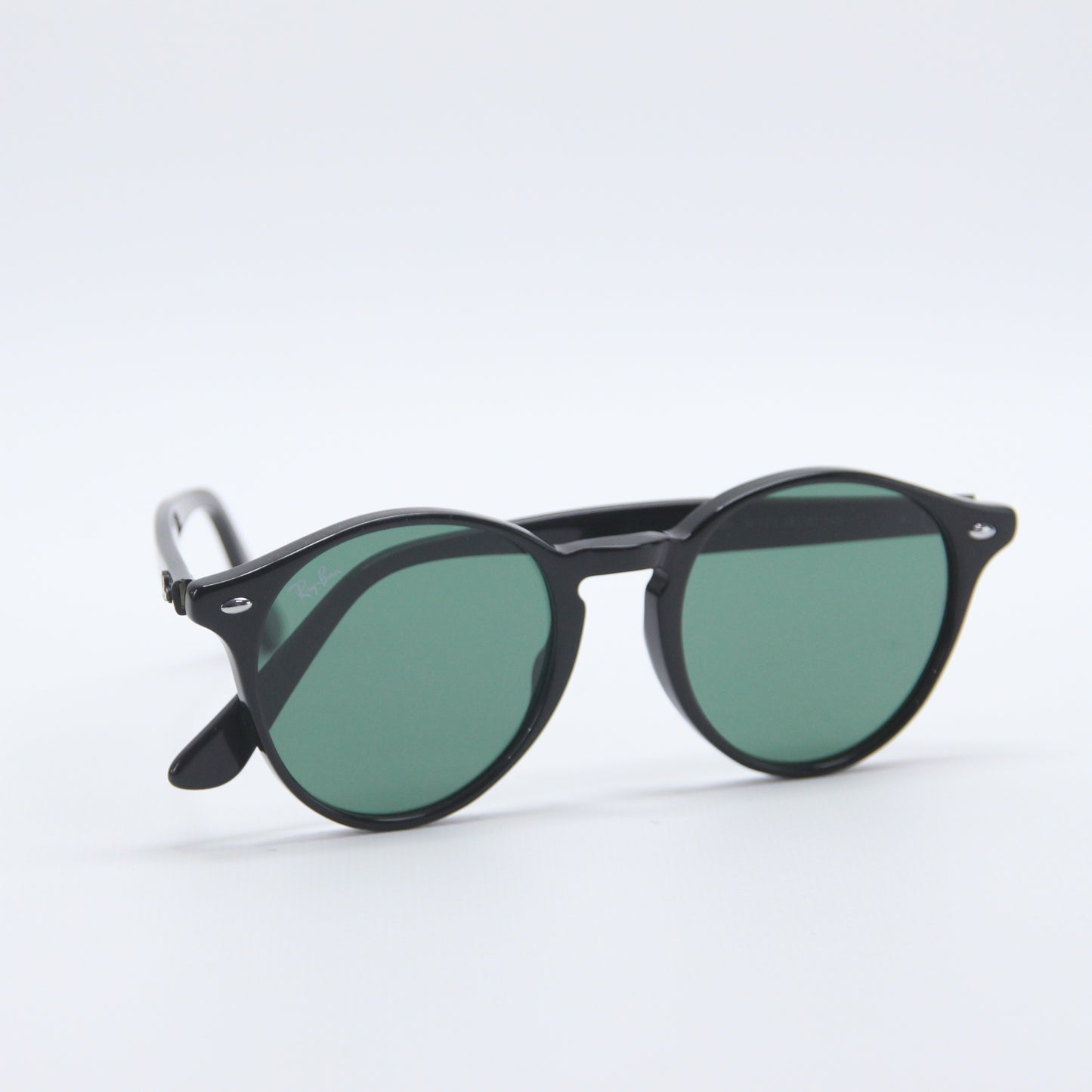 Ray-Ban RB2180