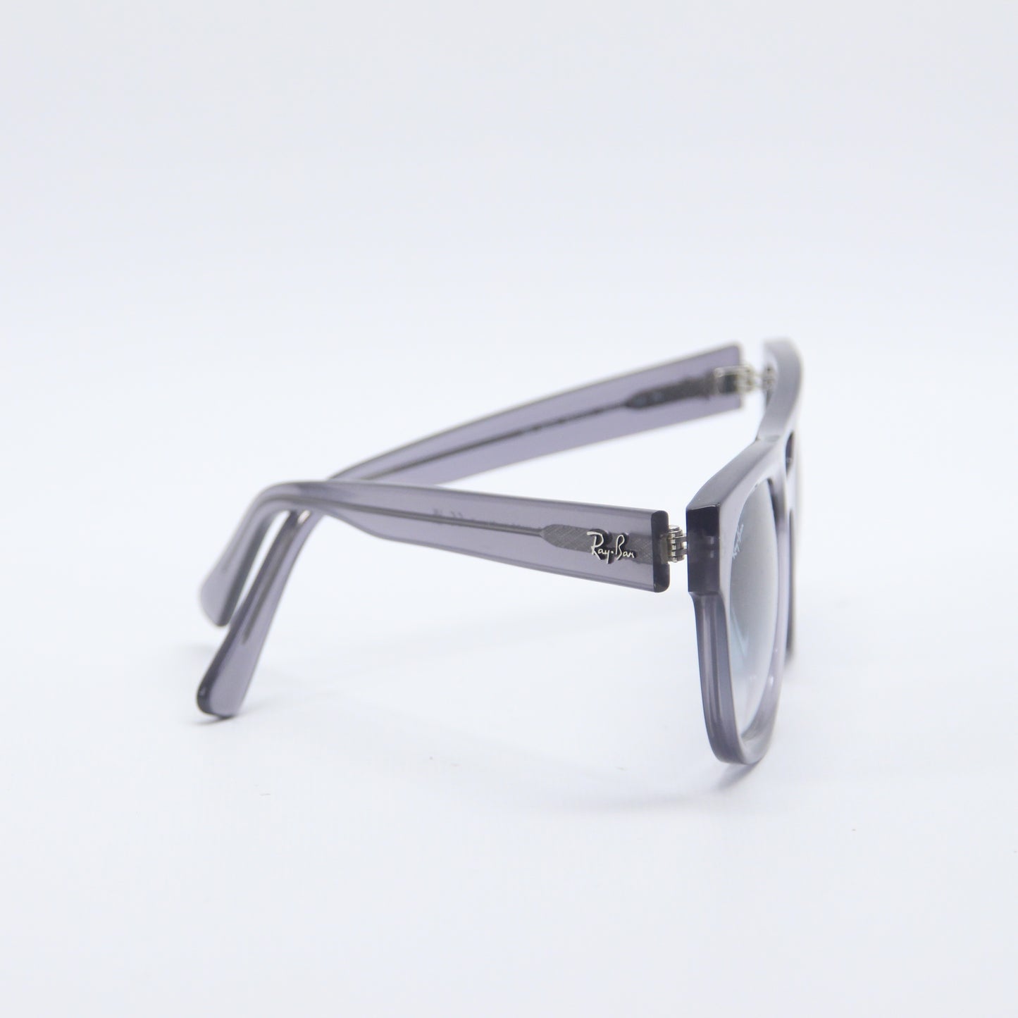 Ray-Ban RB442