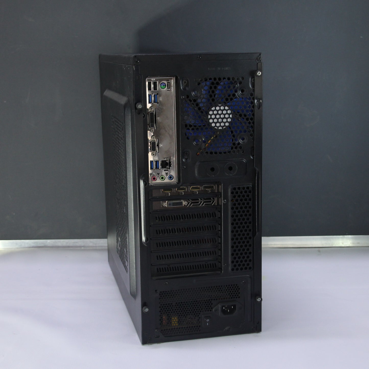 ASUS Deep Cool, GTX 1050 Ti, i5-7400, 128 Gb SSD/8 Gb RAM