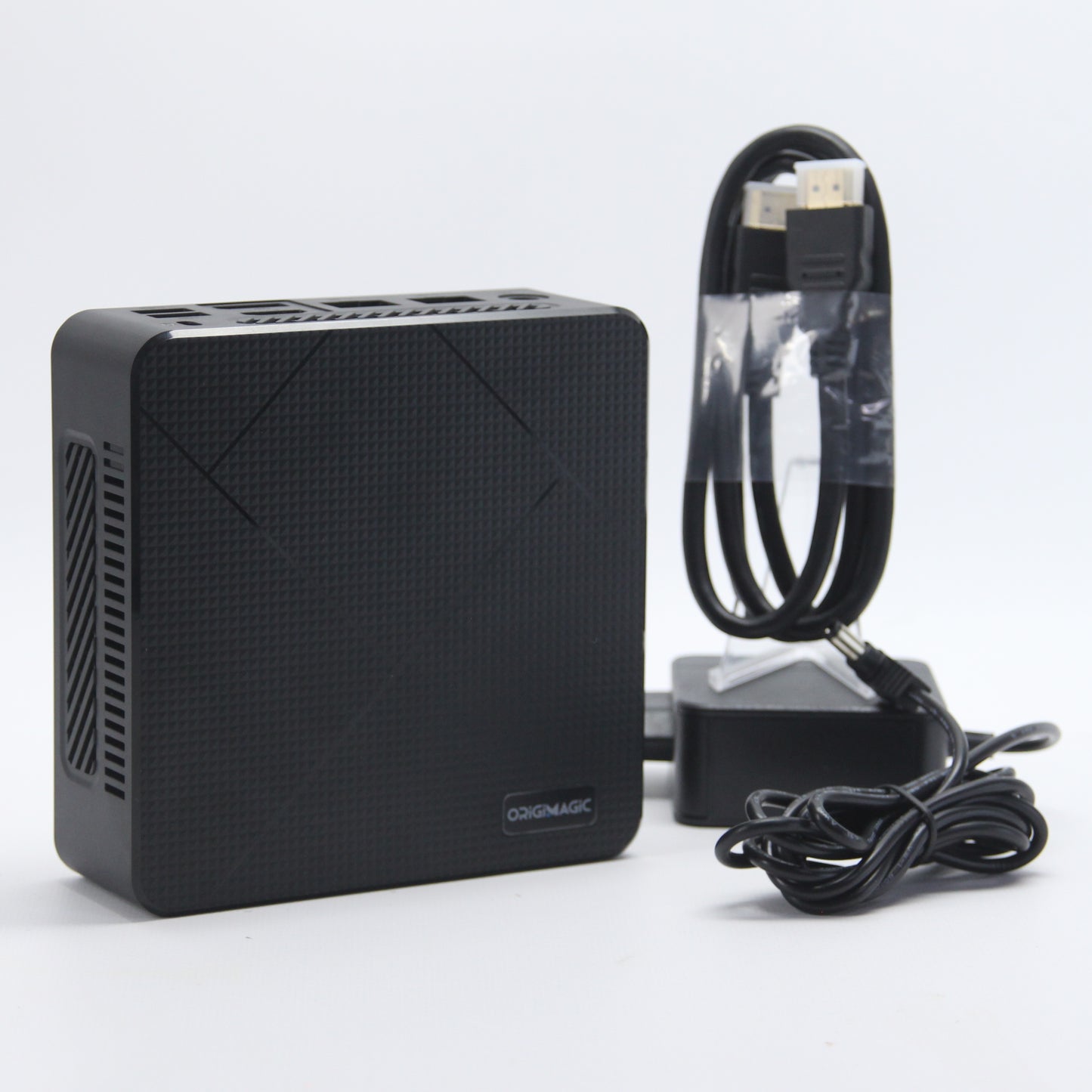 Mini-PC C4, Ryzen5 3550H, 256SSD/8Gb RAM