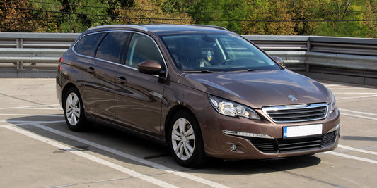 Peugeot 308 SW BlueHDi 120 Stop & Start Winter Edition - 218 000 Km