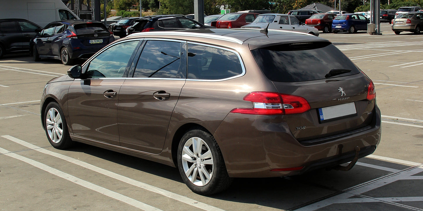Peugeot 308 SW BlueHDi 120 Stop & Start Winter Edition - 218 000 Km