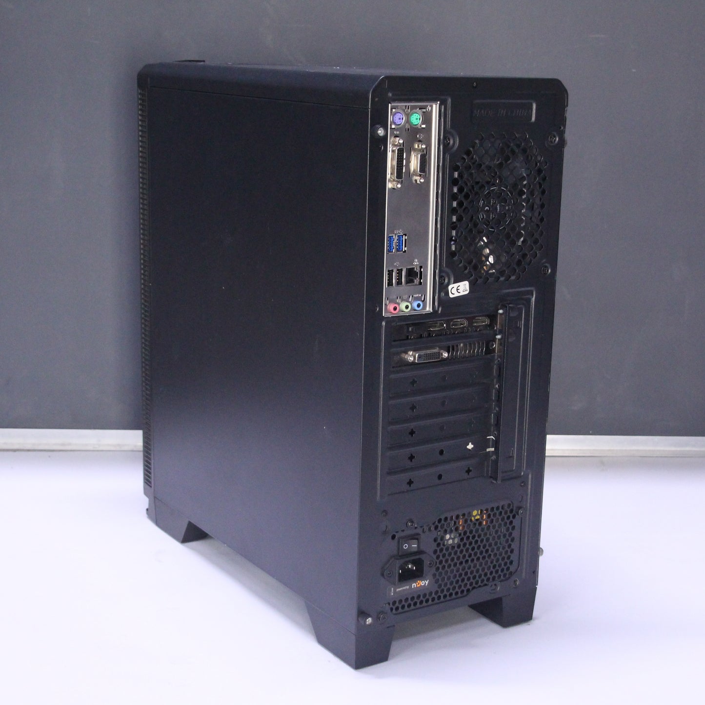 SEGOTEP, GTX 1060, i7-9700F, 256 Gb SSD/ 500 Gb HDD/16 Gb RAM
