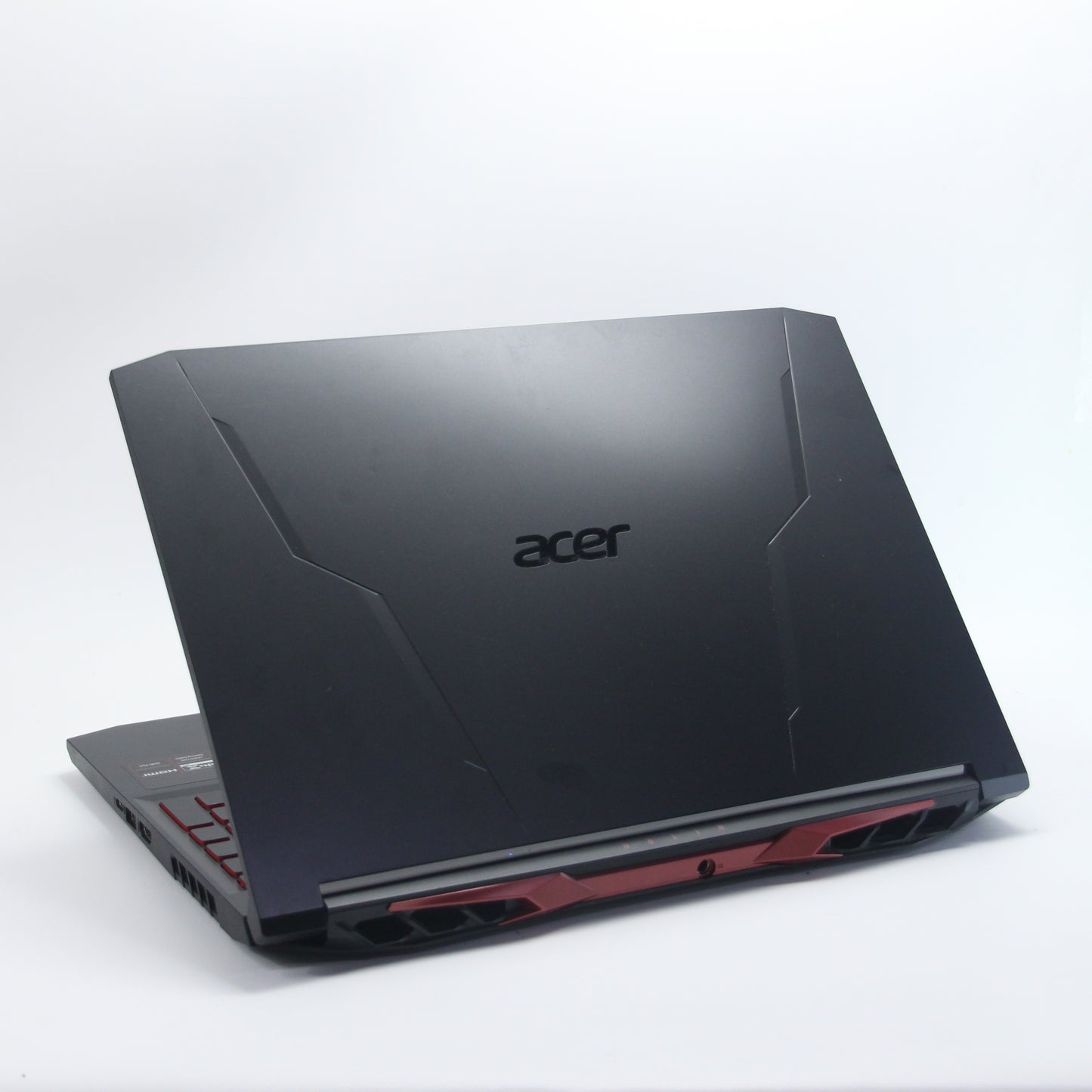 ACER Nitro 5, RTX 3050, i5-11400H, 512 Gb SSD/16 Gb RAM