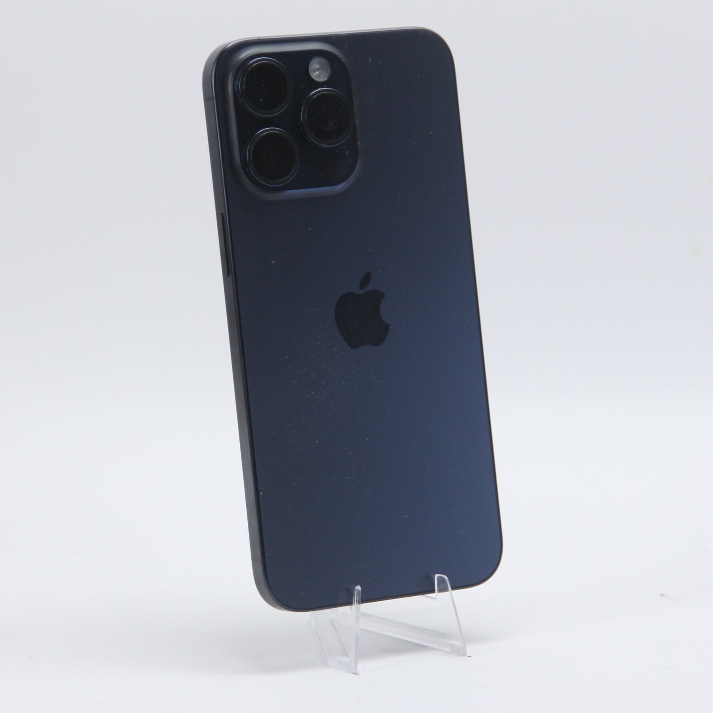 iPhone 15 Pro Max - 256 Gb - 83%