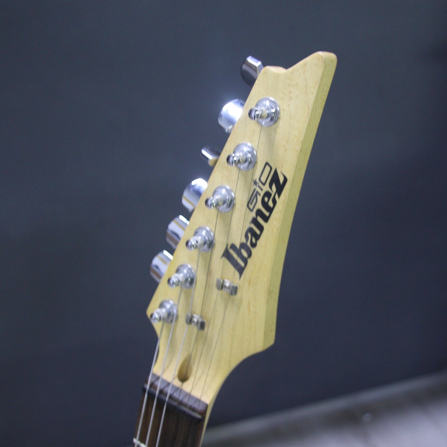 Chitara Electrica Ibanez & Amplificator Fender Mustang