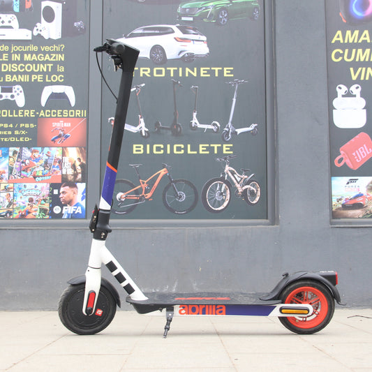 Trotineta Electrica Aprilia eSRZ - 25Km/h - 350W