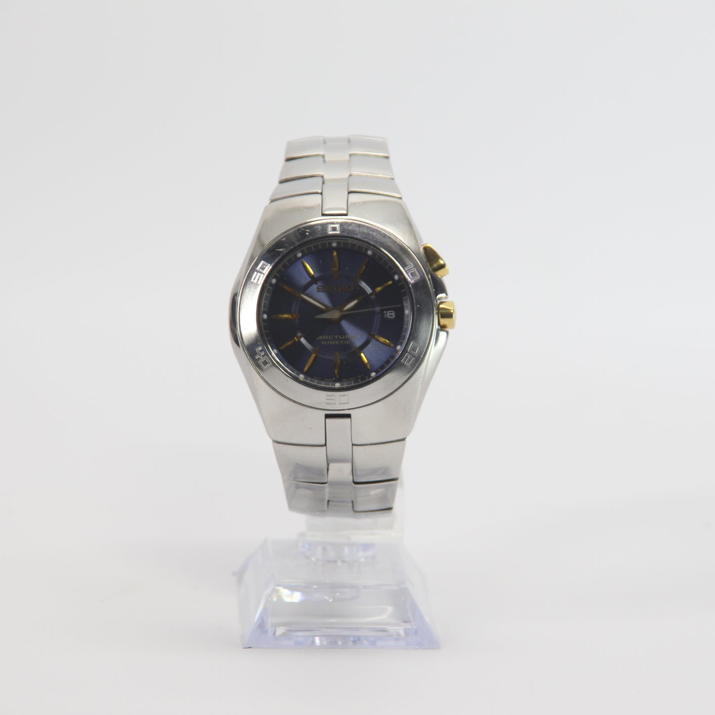 Seiko Arktura Kinetic