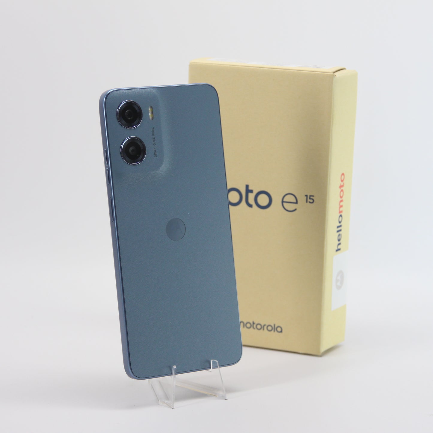 Motorola E15 - 64 Gb - 2 Gb RAM