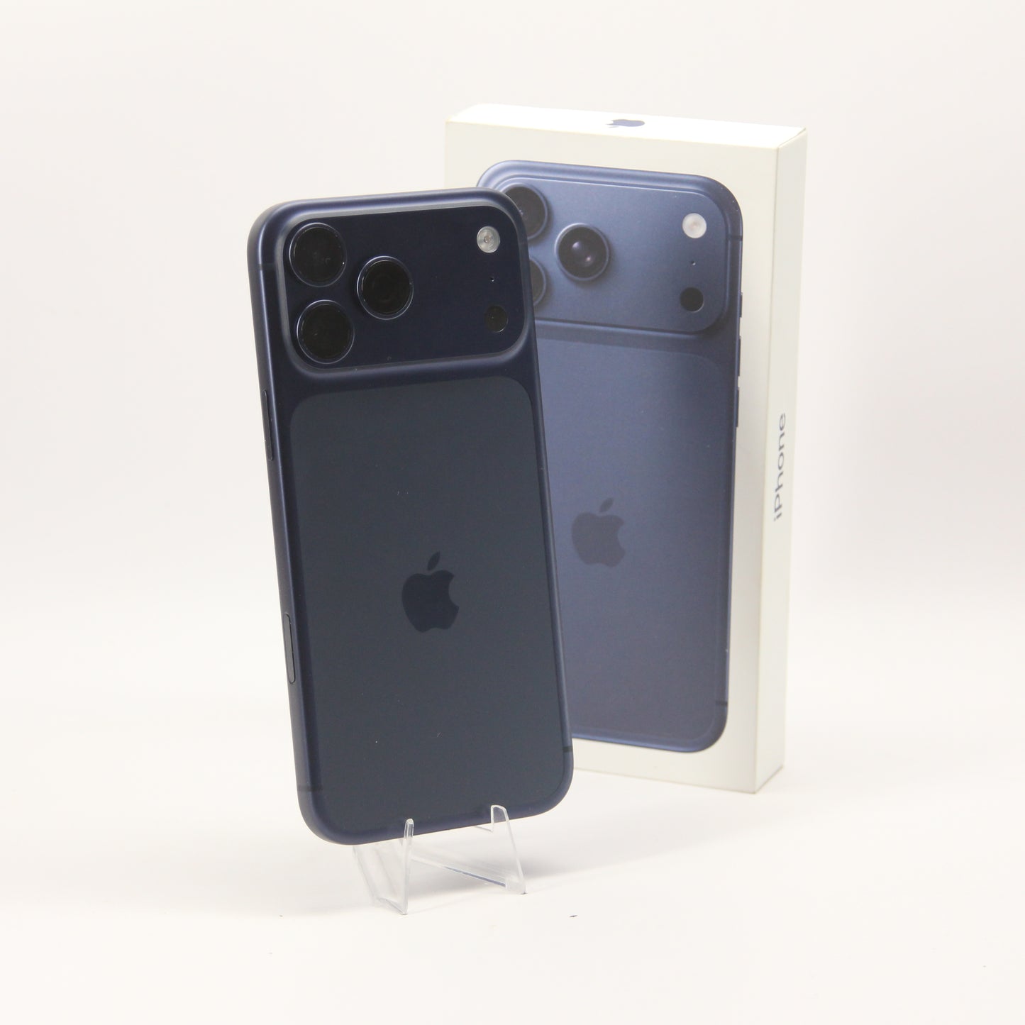 iPhone 17 Pro Max - 1 Tb - Baterie 100%