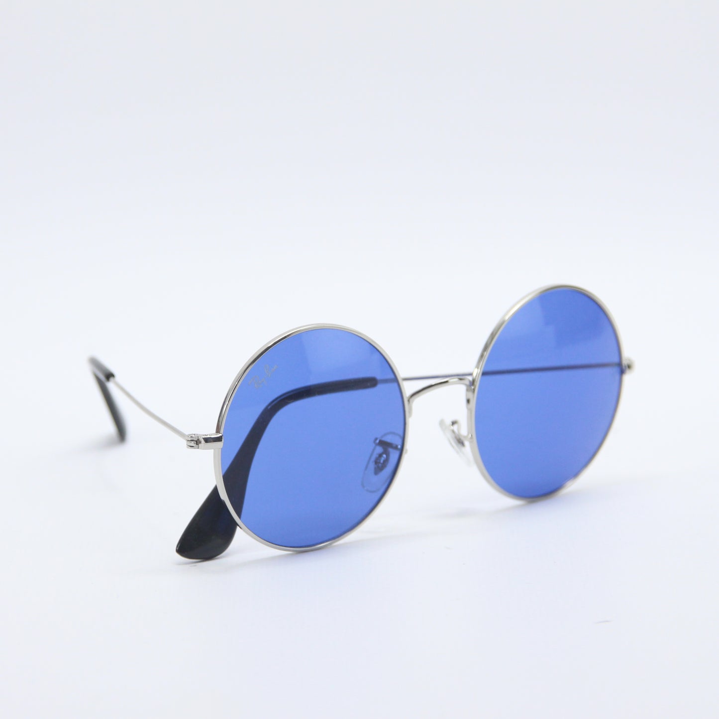 Ray-Ban RB3592